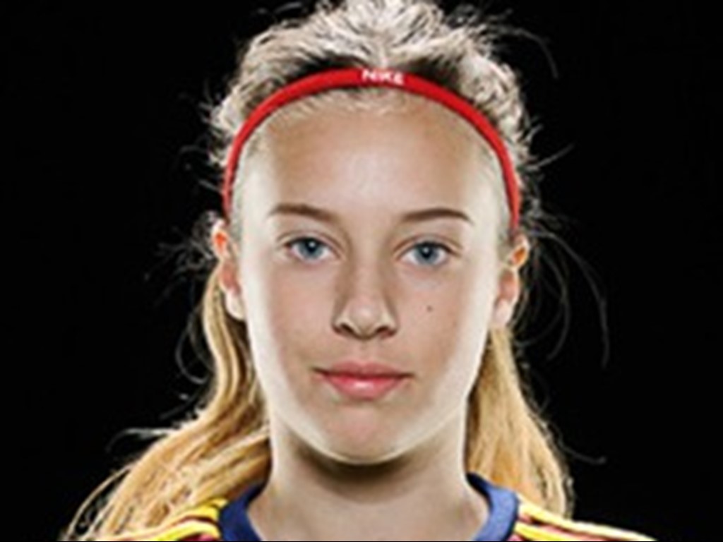 Alnös nyförvärv inför säsongen från Selångeer, Felicia Lindström, räddade en poäng i derbyt mot Heffnersklubban i den sista matchminuten.