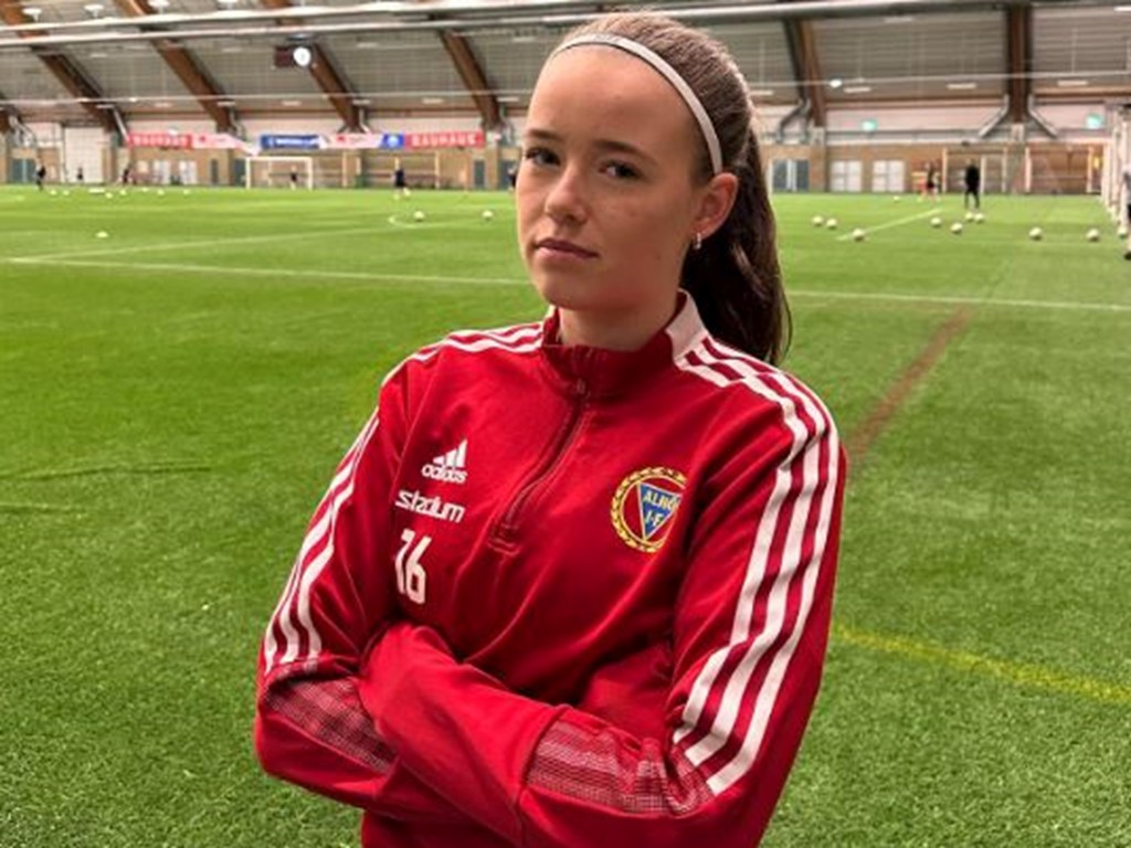 Julia Edin, ny mittfältare till Alnö från SDFF. Foto: Alnö IF.