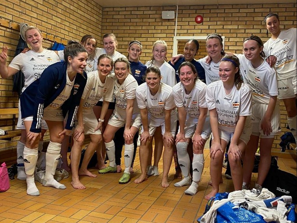 Kovlands damer är vidare till slutspelet i DM efter vinsten i grupp 3. Foto: KIF dam Instagram.